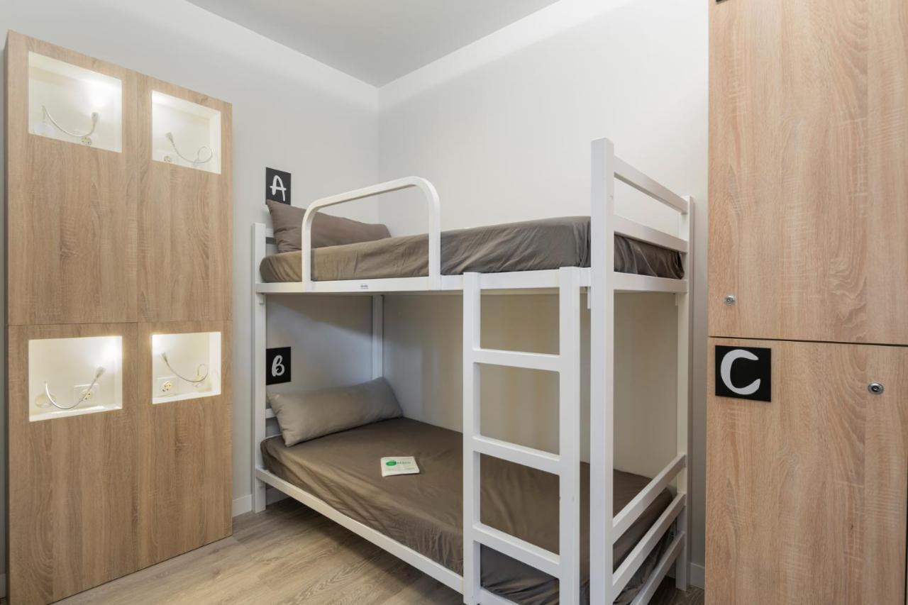 Albergue Alda Pilgrim Понферада Екстериор снимка